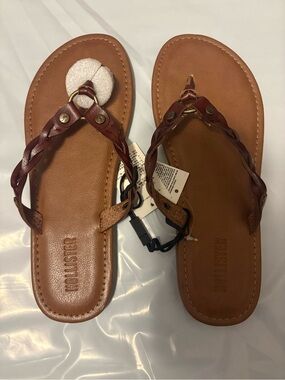 Hollister Tan/Brown Braided Thong Sandals